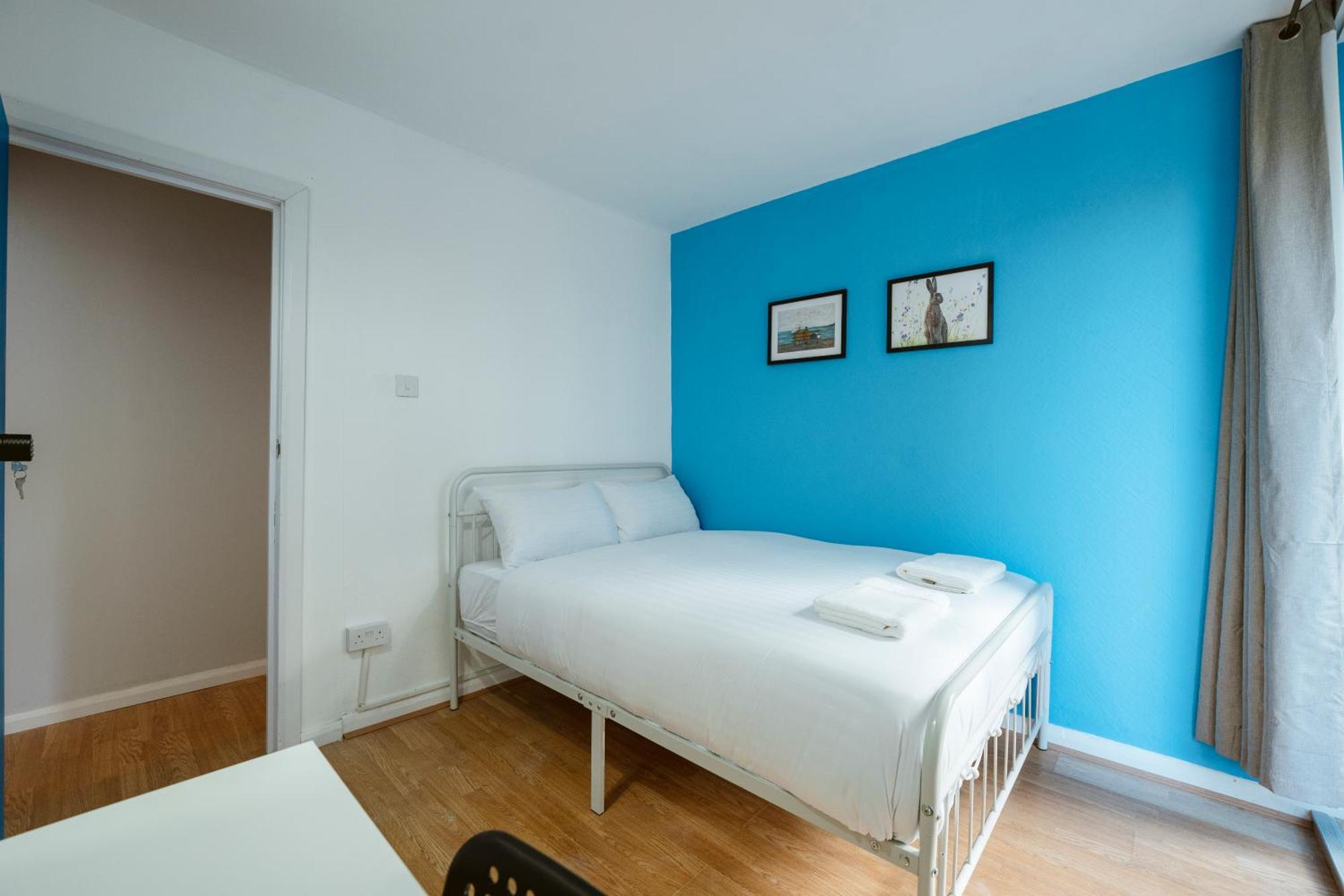 Deptford Bridge Double Rooms ロンドン エクステリア 写真